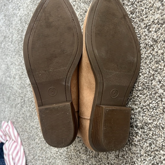 Booties - Picture 4 of 4